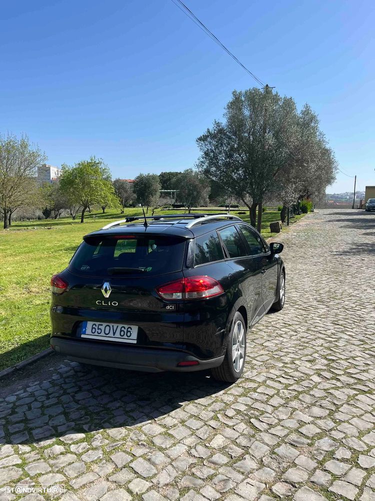 Renault Clio Sport Tourer 1.5 dCi Dynamique S - 4
