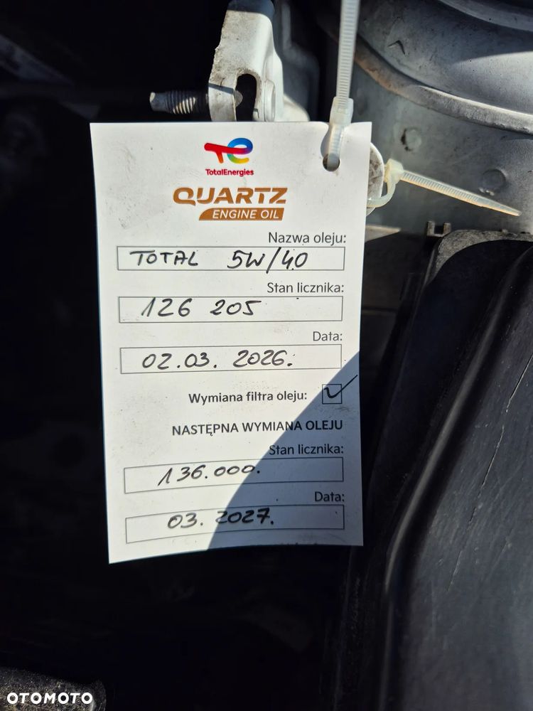 Renault Clio 1.2 16V Limited EU6 - 9