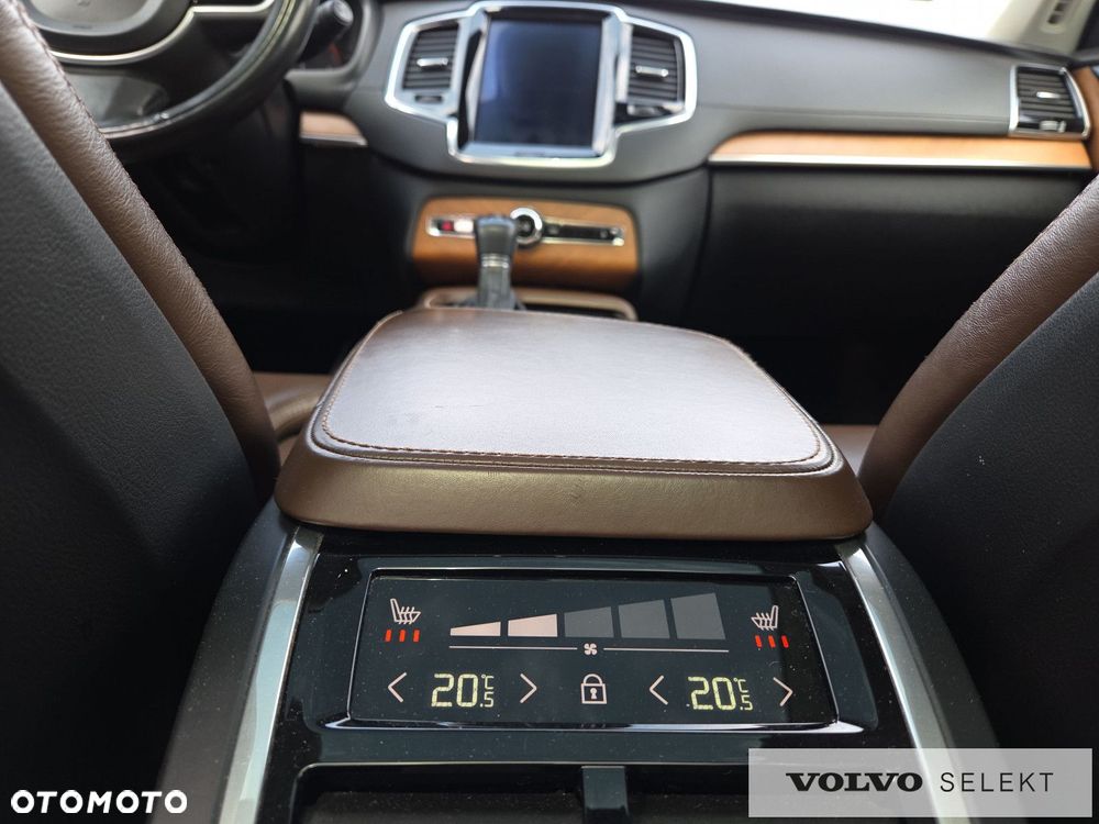 Volvo XC 90 D5 AWD Inscription - 27
