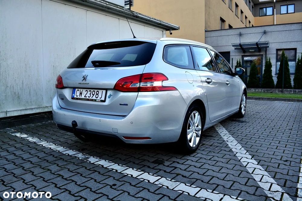 Peugeot 308 1.6 BlueHDi Business Line S&S - 4