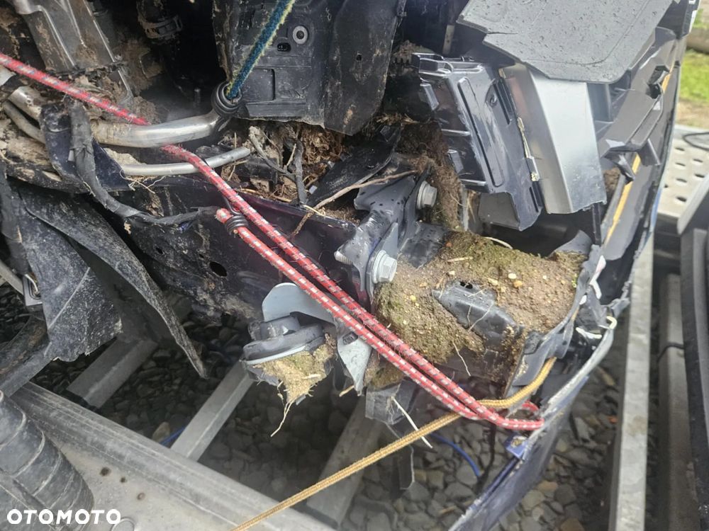 Audi Q2 35 TFSI S tronic design - 16