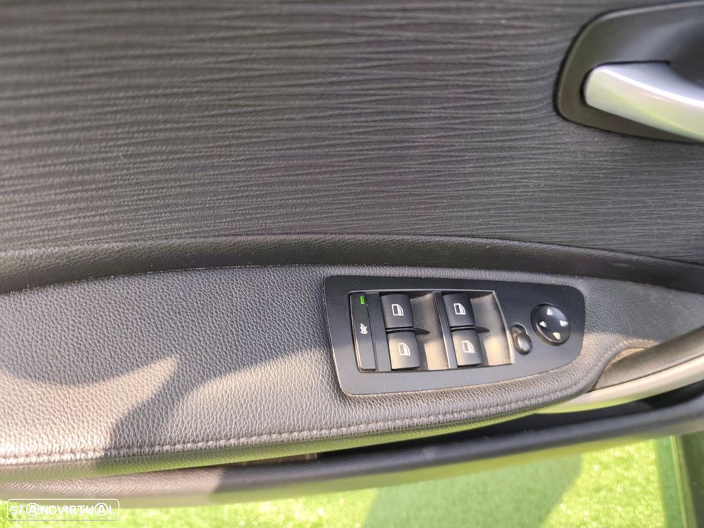 BMW 118 d - 23