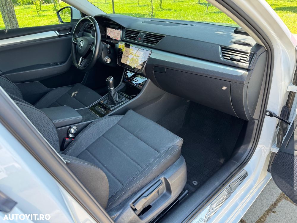 Skoda Superb 2.0 TDI Style - 29