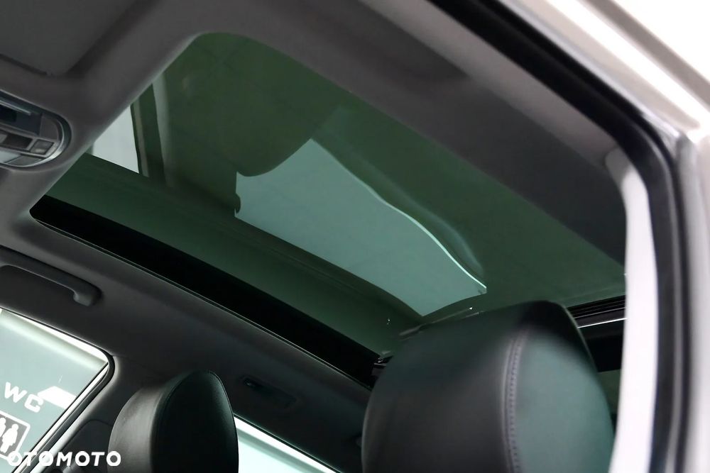 Hyundai Tucson blue 1.6 CRDi 2WD DCT Premium - 30