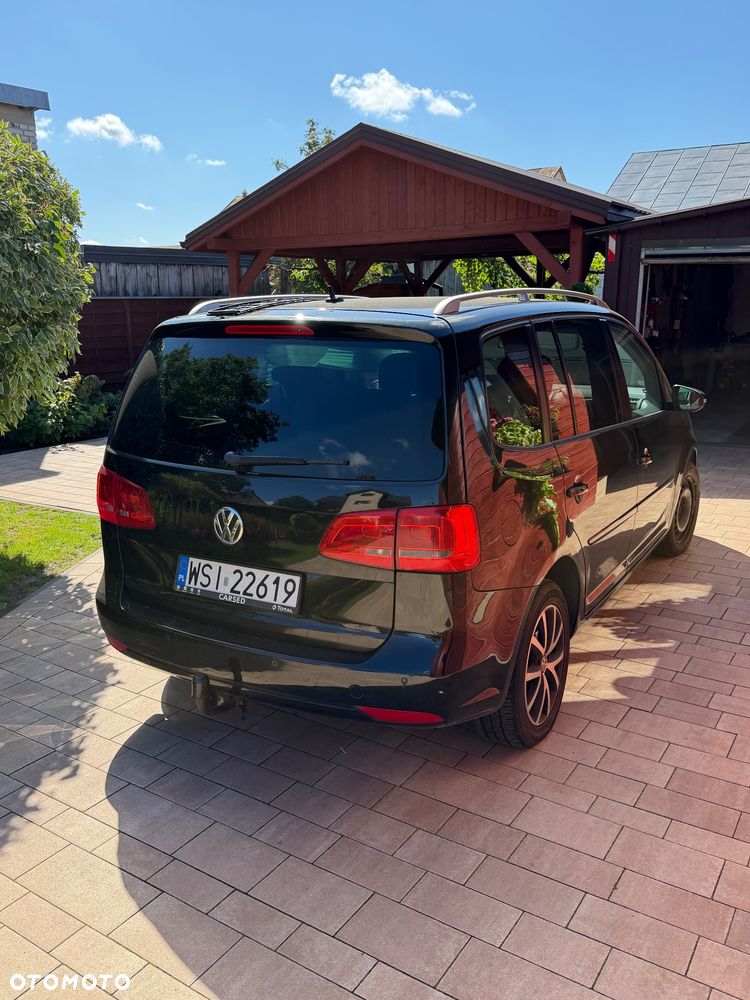 Volkswagen Touran 2.0 TDI DPF Highline DSG - 3