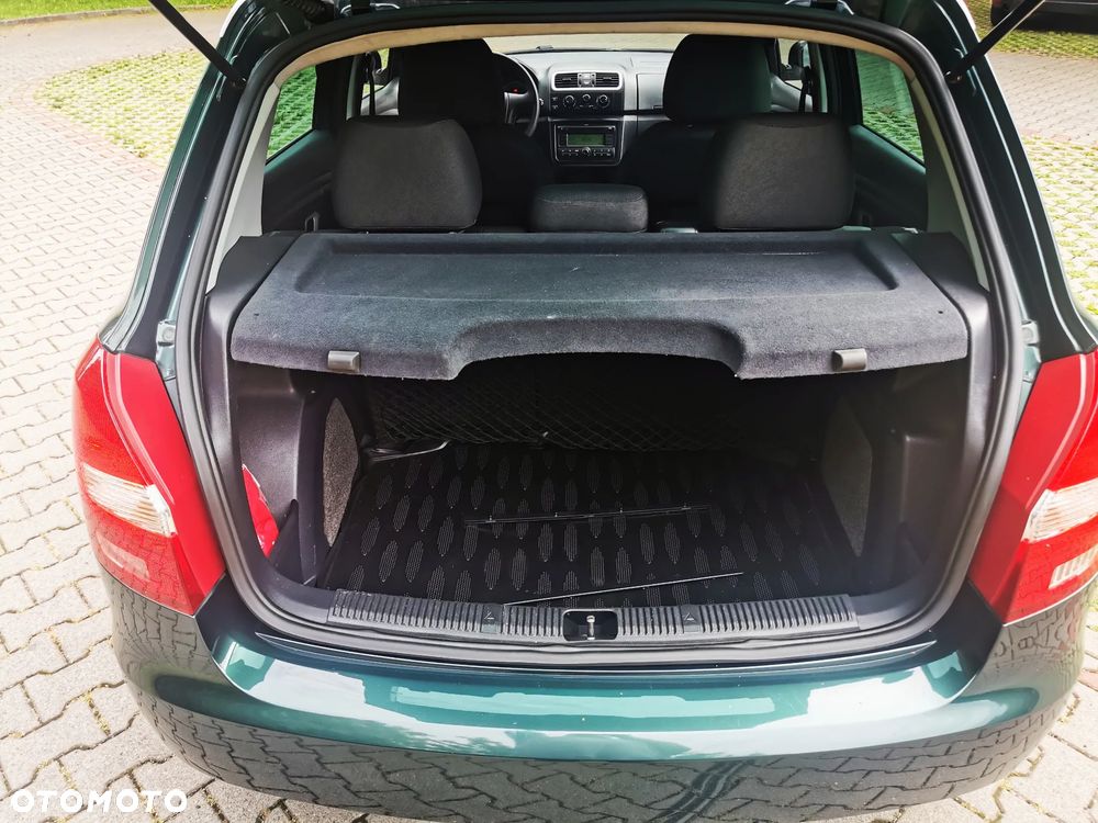 Skoda Fabia 1.4 16V STYLE Edition - 22