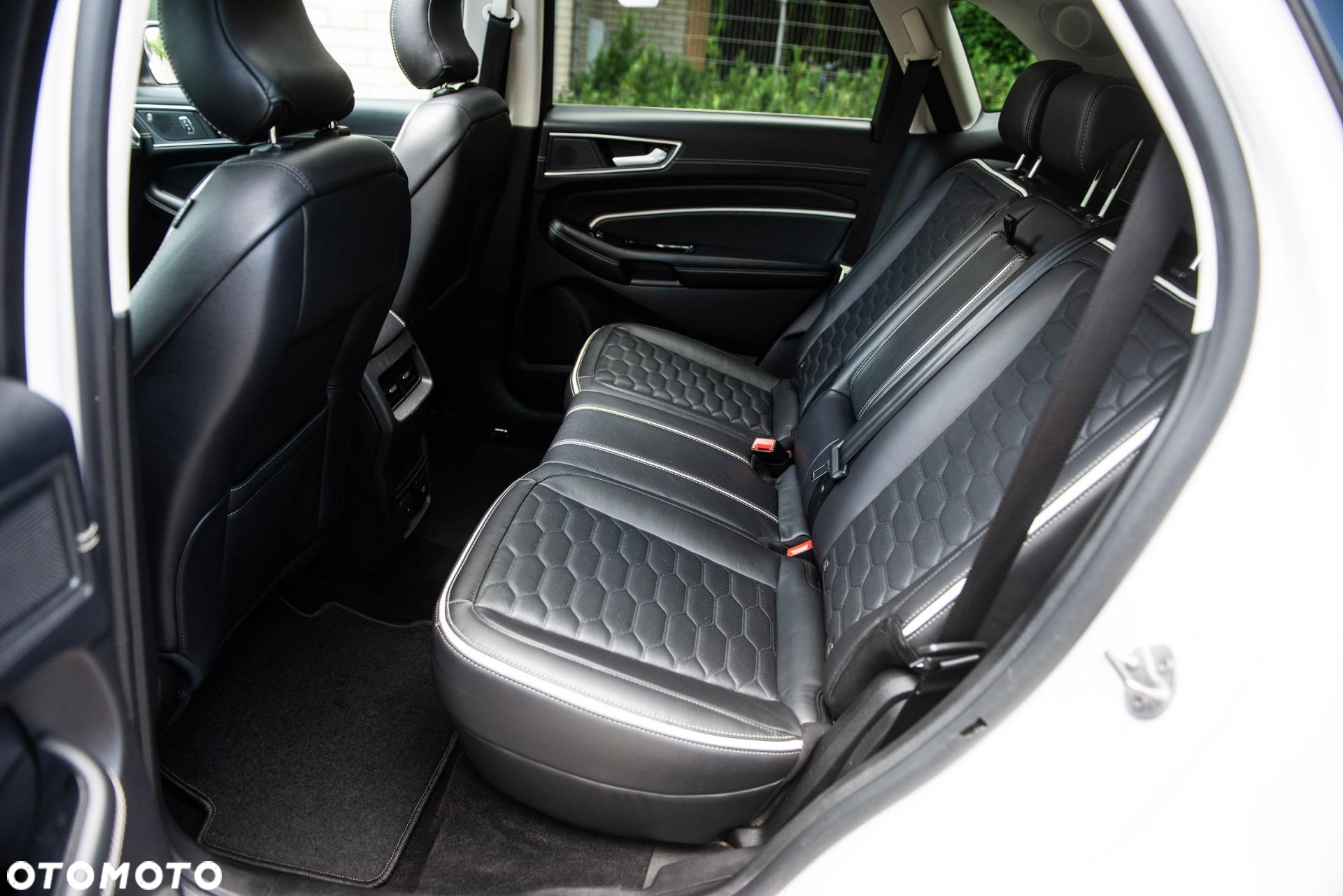 Ford Edge - 24