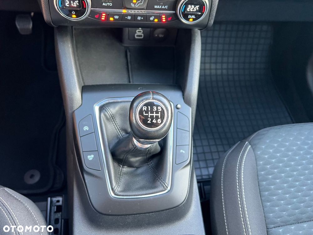 Ford Kuga 1.5 EcoBlue FWD Titanium - 32