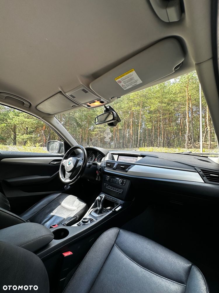 BMW X1 xDrive28i - 11