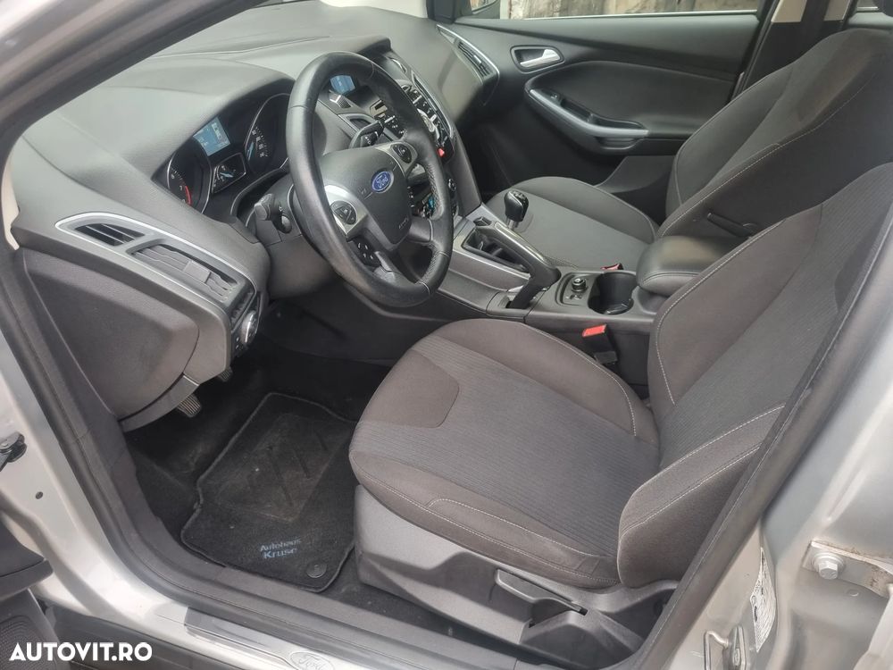 Ford Focus Turnier 1.6 EcoBoost Start-Stopp-System Champions Edition - 15