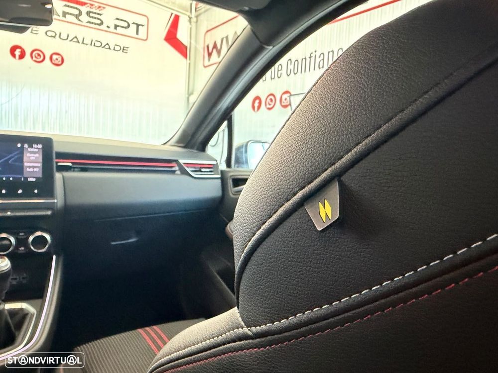 Renault Clio - 21