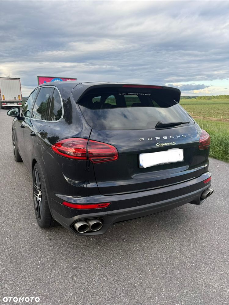 Porsche Cayenne - 3