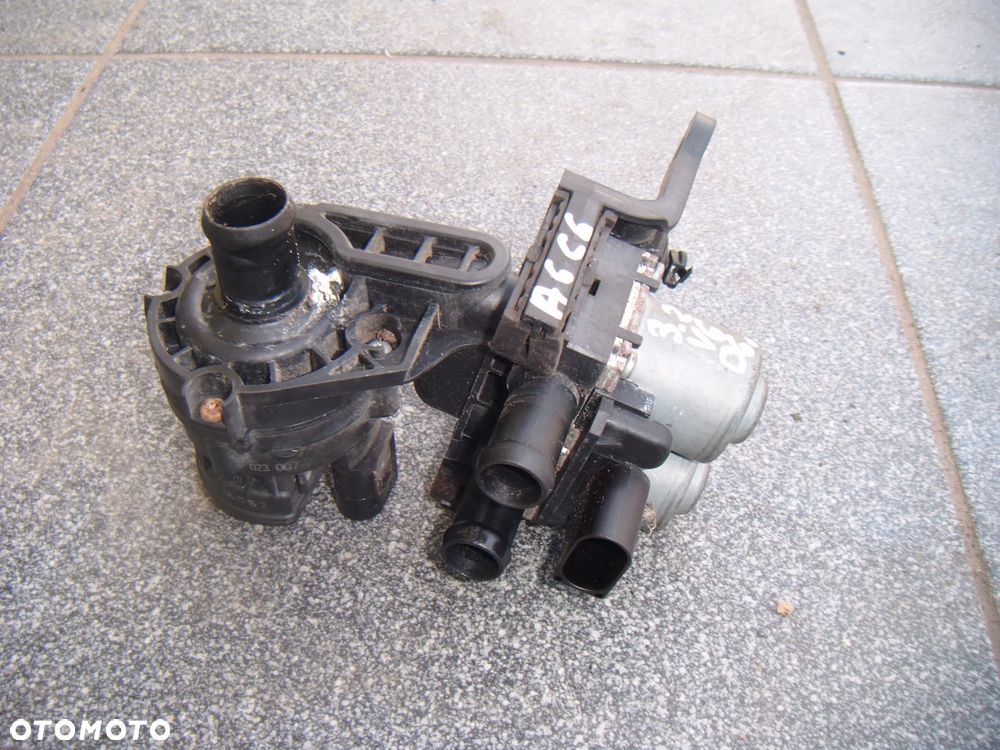 audi a6 c6 3.2 v6 pompa wody  0392023007 - 1