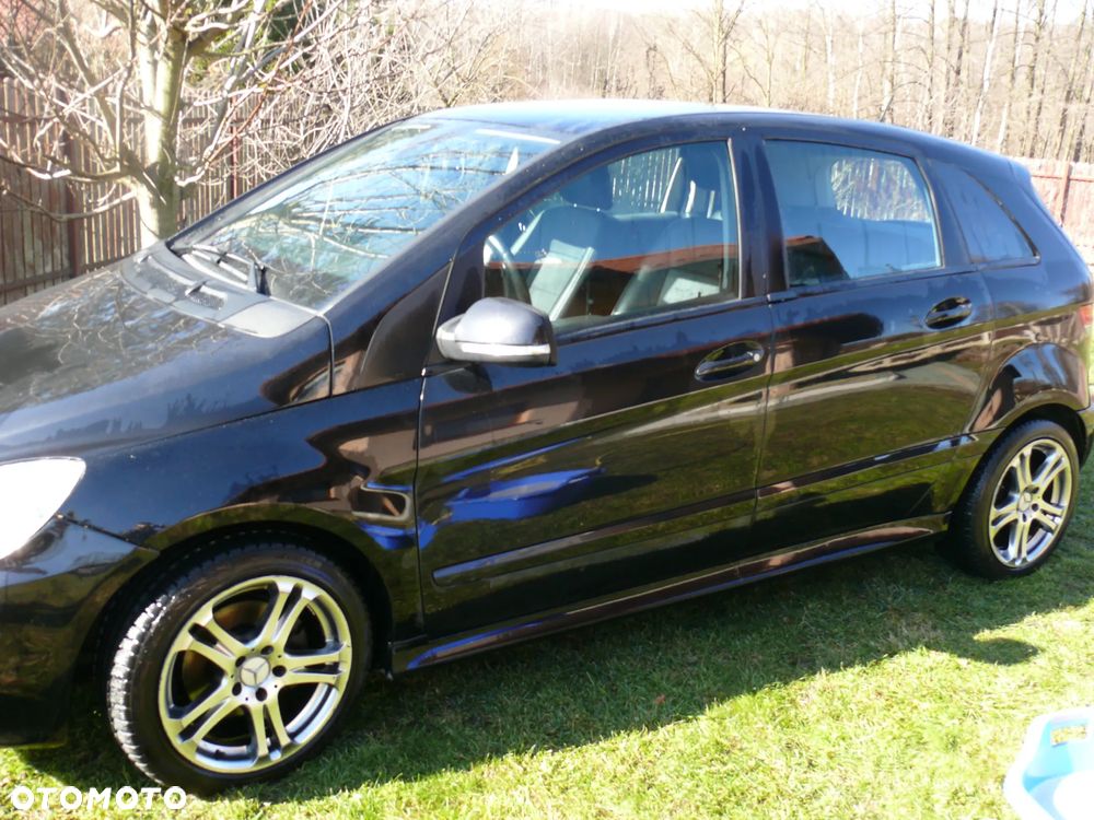 Mercedes-Benz Klasa B 180 CDI Autotronic - 11