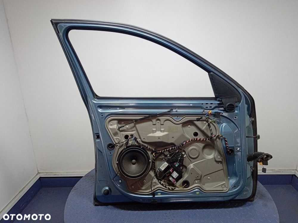 SKODA OCTAVIA II DRZWI PRZÓD LEWE PRZEDNIE LF5X - 2