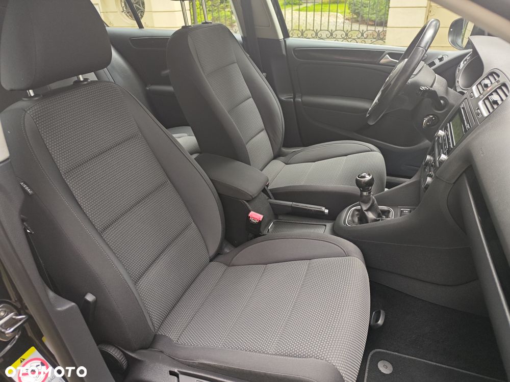 Volkswagen Golf 1.4 TSI Comfortline - 6