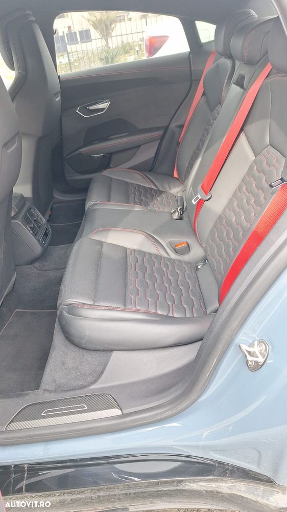 Audi e-tron GT RS quattro - 4