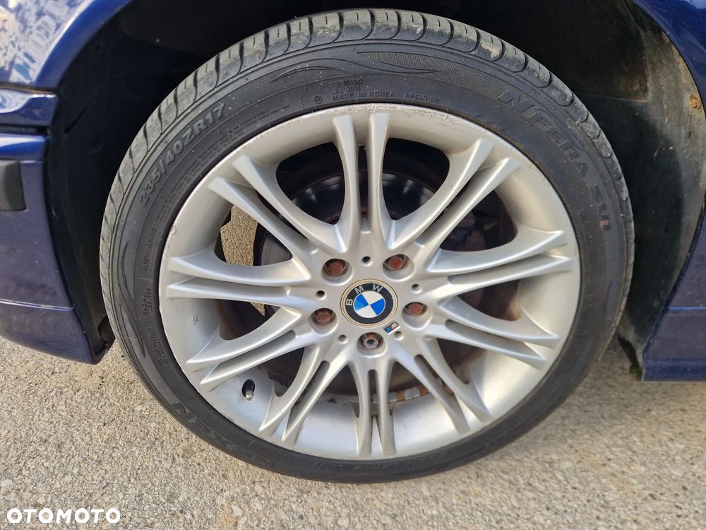 BMW Seria 3 318i - 8
