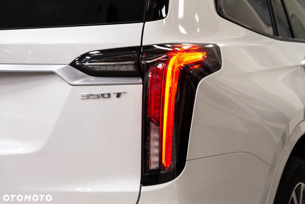 Cadillac XT6 - 14