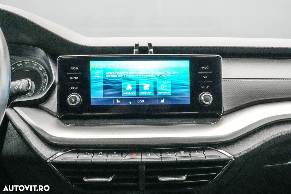 Skoda Octavia 2.0 TDI DSG Style - 20