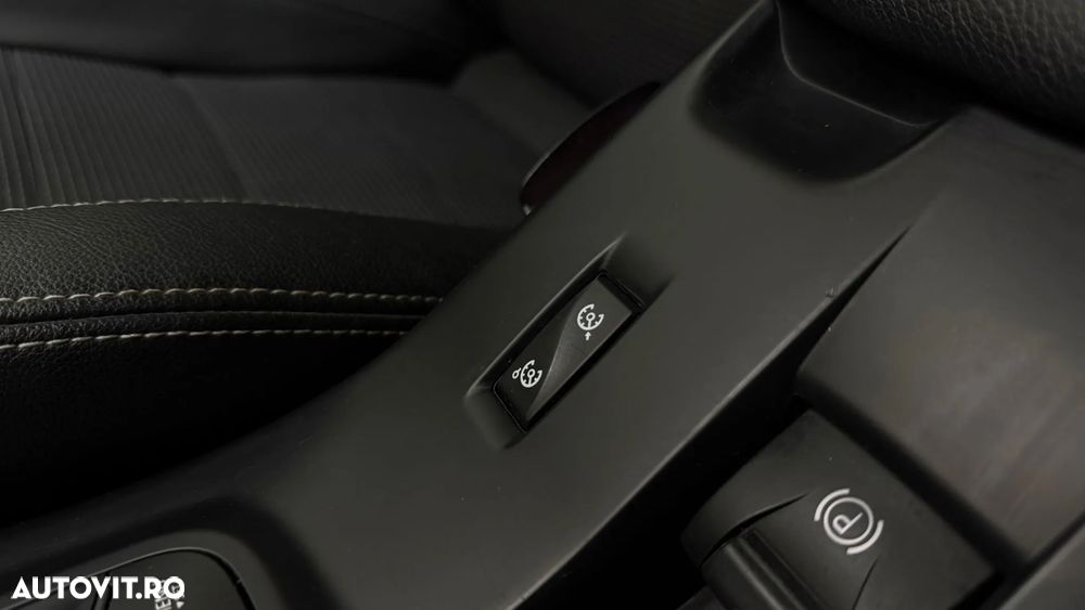 Renault Megane ENERGY dCi 110 EDC GT LINE - 23