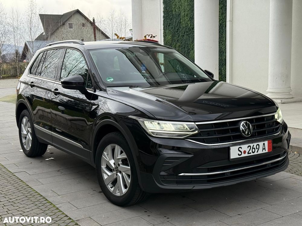 Volkswagen Tiguan - 2