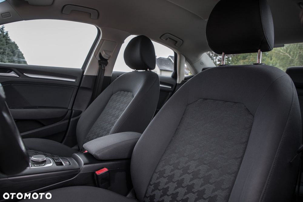 Audi A3 Limousine 1.4 TFSI Ambition - 23