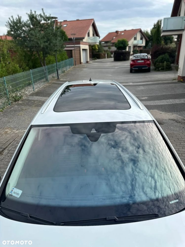 Volkswagen Passat - 29