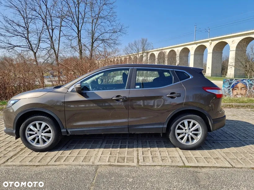 Nissan Qashqai 1.2 DIG-T N-Vision EU6 - 12