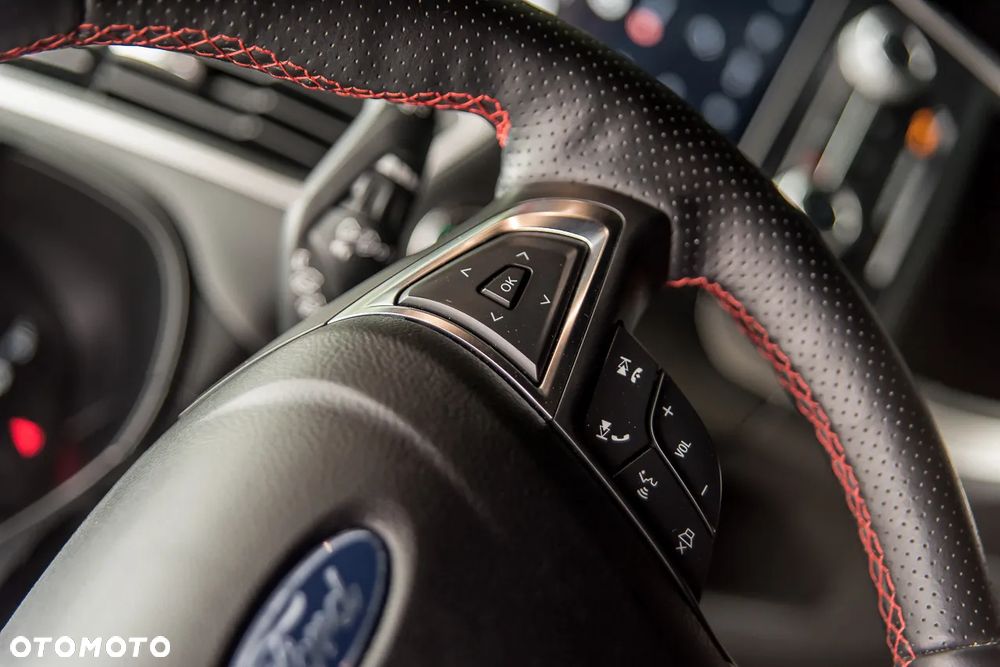 Ford Edge - 28