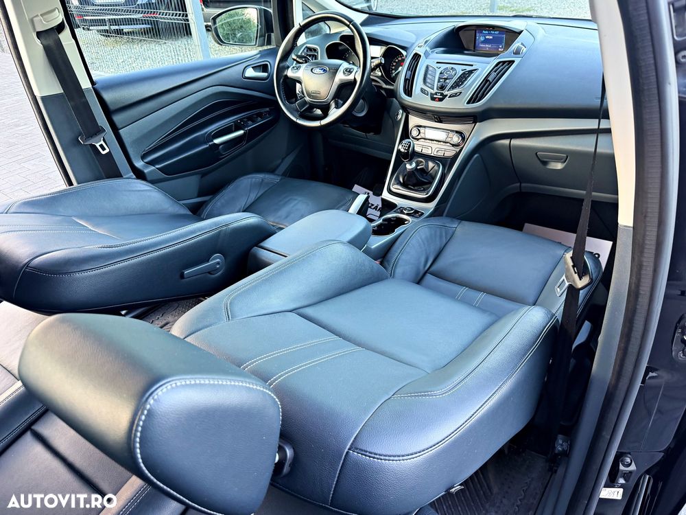 Ford Grand C-Max - 8