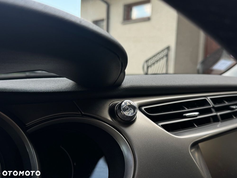 Citroën C3 1.2 PureTech Elle - 8