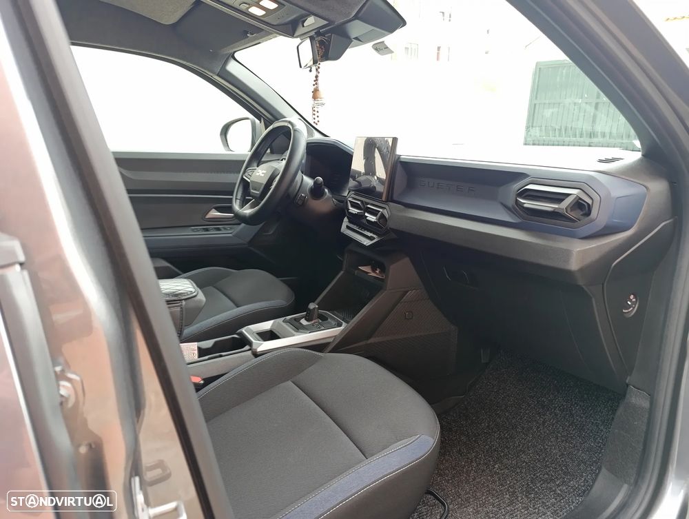 Dacia Duster 1.6 Hybrid Journey - 4