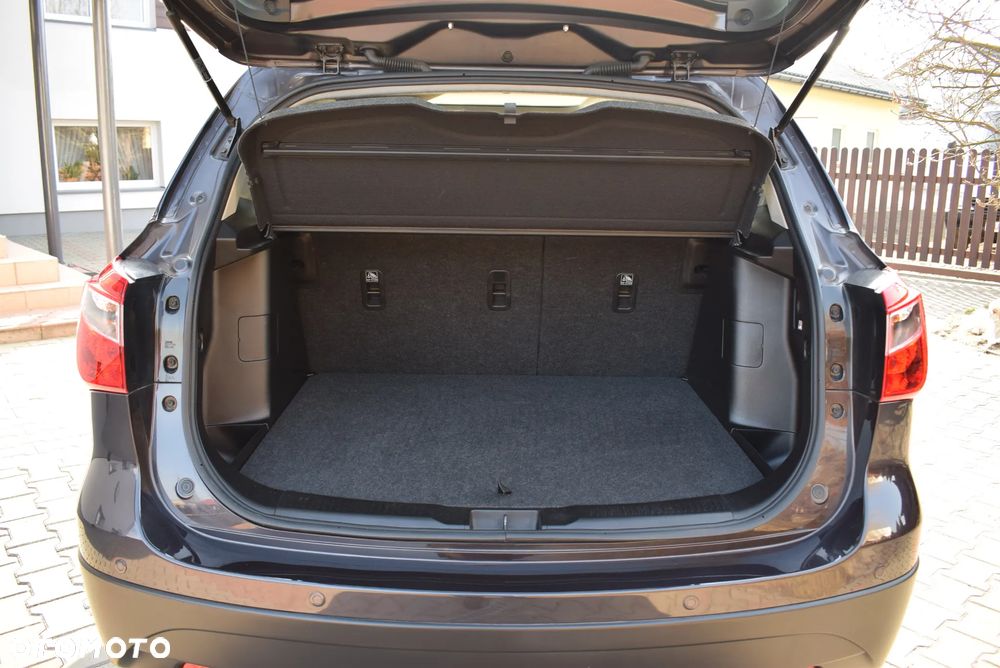 Suzuki SX4 S-Cross 1.6 VVT 4x2 limited+ - 24