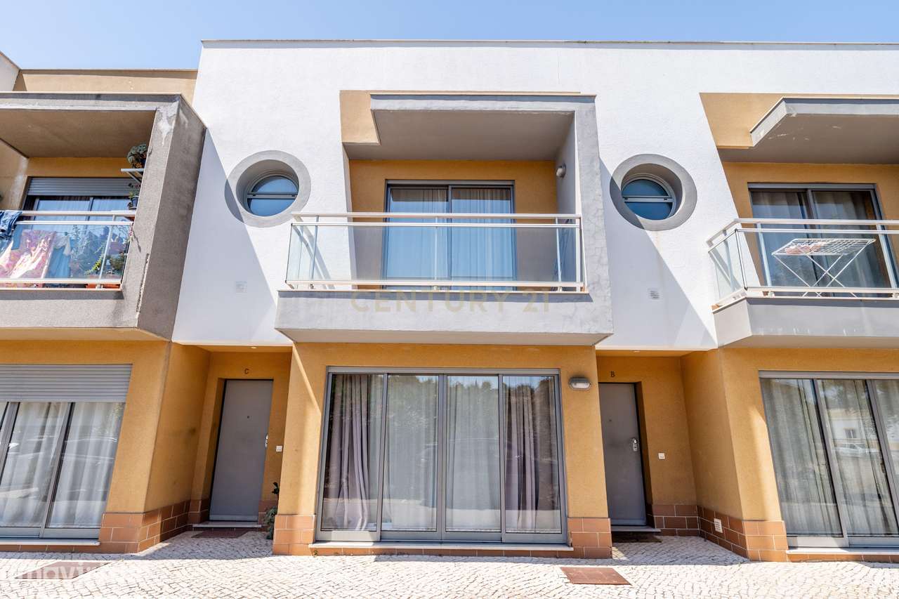 Moradia T3, com piscina, inserida num Condomínio Familiar – Ferreiras, - Grande imagem: 4/30