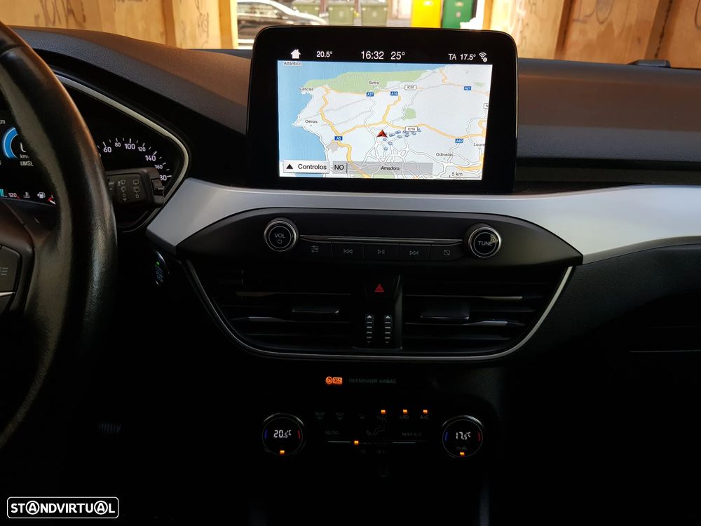 Ford Focus SW 1.5 TDCi Titanium - 15