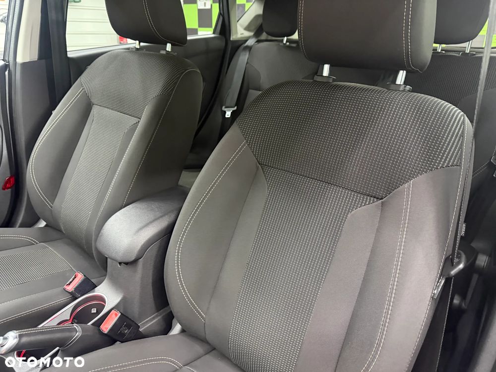 Ford Fiesta - 18