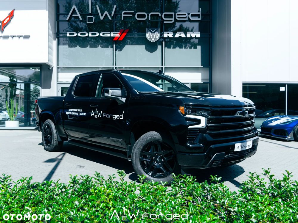 Chevrolet Silverado - 5