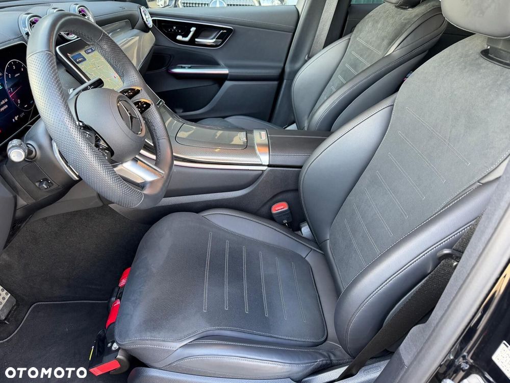 Mercedes-Benz GLC 200 d mHEV 4-Matic AMG Line - 12