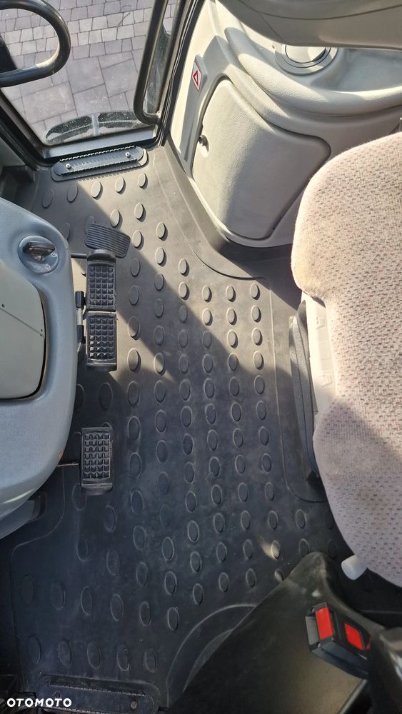 Valtra N142 SISU 4.9L 4cyl, 150 koni! 2013 ROK,  BEZ AD BLUE!!! BEZ DPF!!! - 8