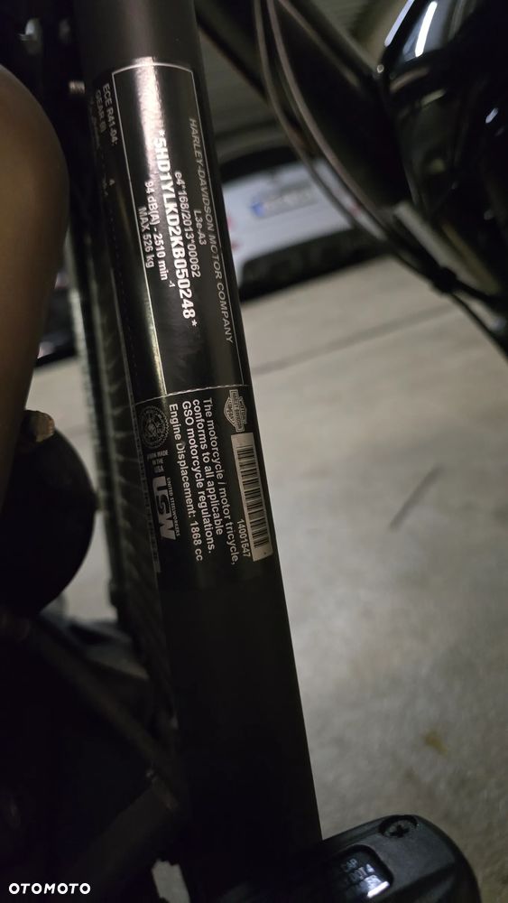 Harley-Davidson Softail Fat Bob - 16