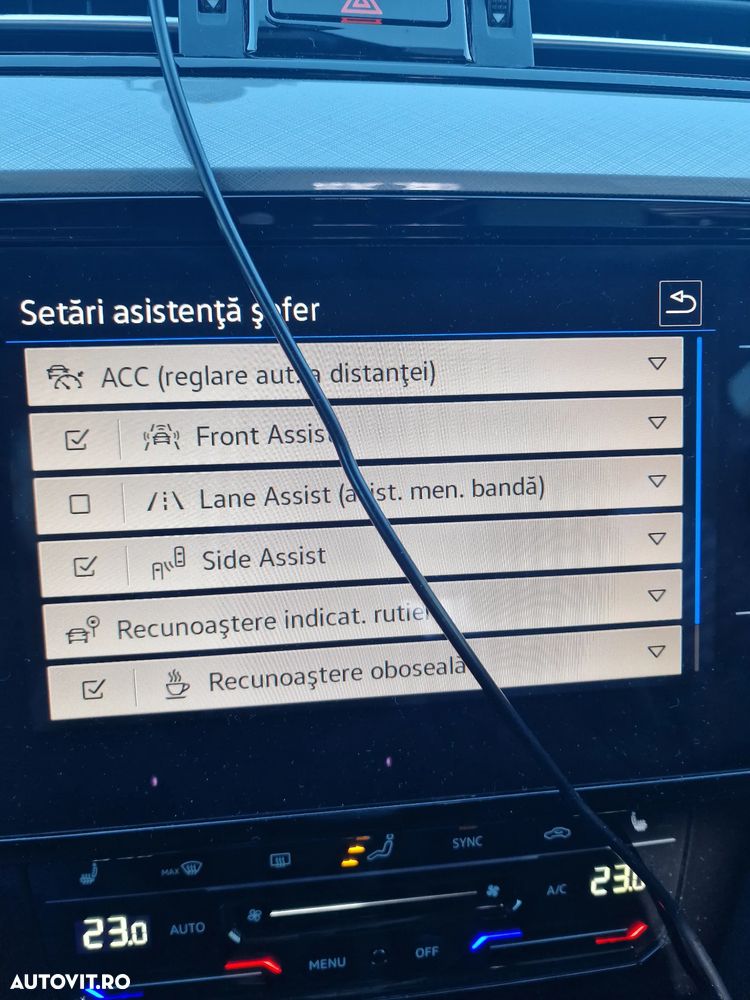 Volkswagen Passat 2.0 TDI SCR Business - 9