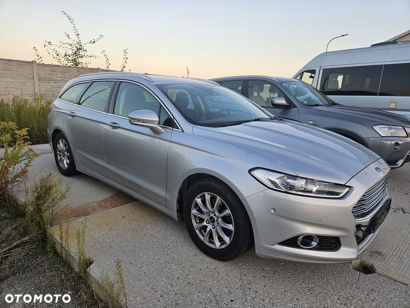Ford Mondeo - 12
