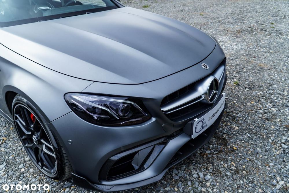 Mercedes-Benz Klasa E AMG 63 S 4-Matic+ - 39