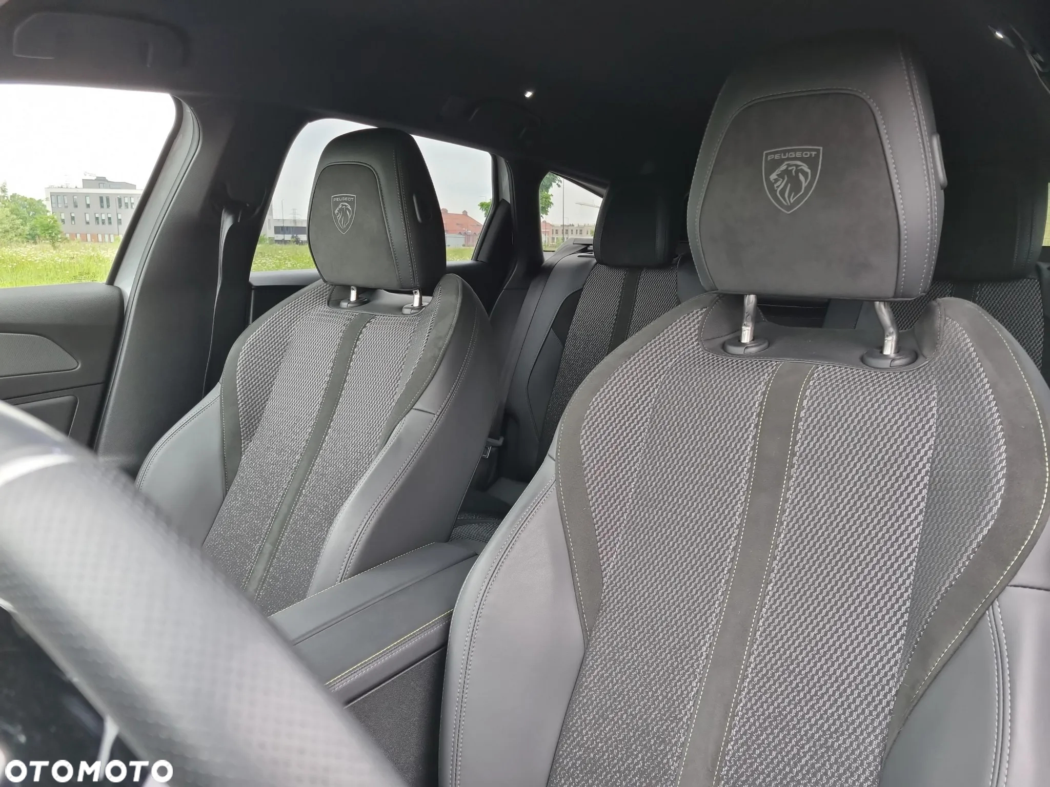 Peugeot 308 1.2 PureTech GT S&S EAT8 - 11