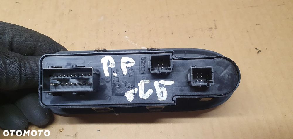Panel szyb przełącznik lusterek Citroen C5 III 96599975XT - 4