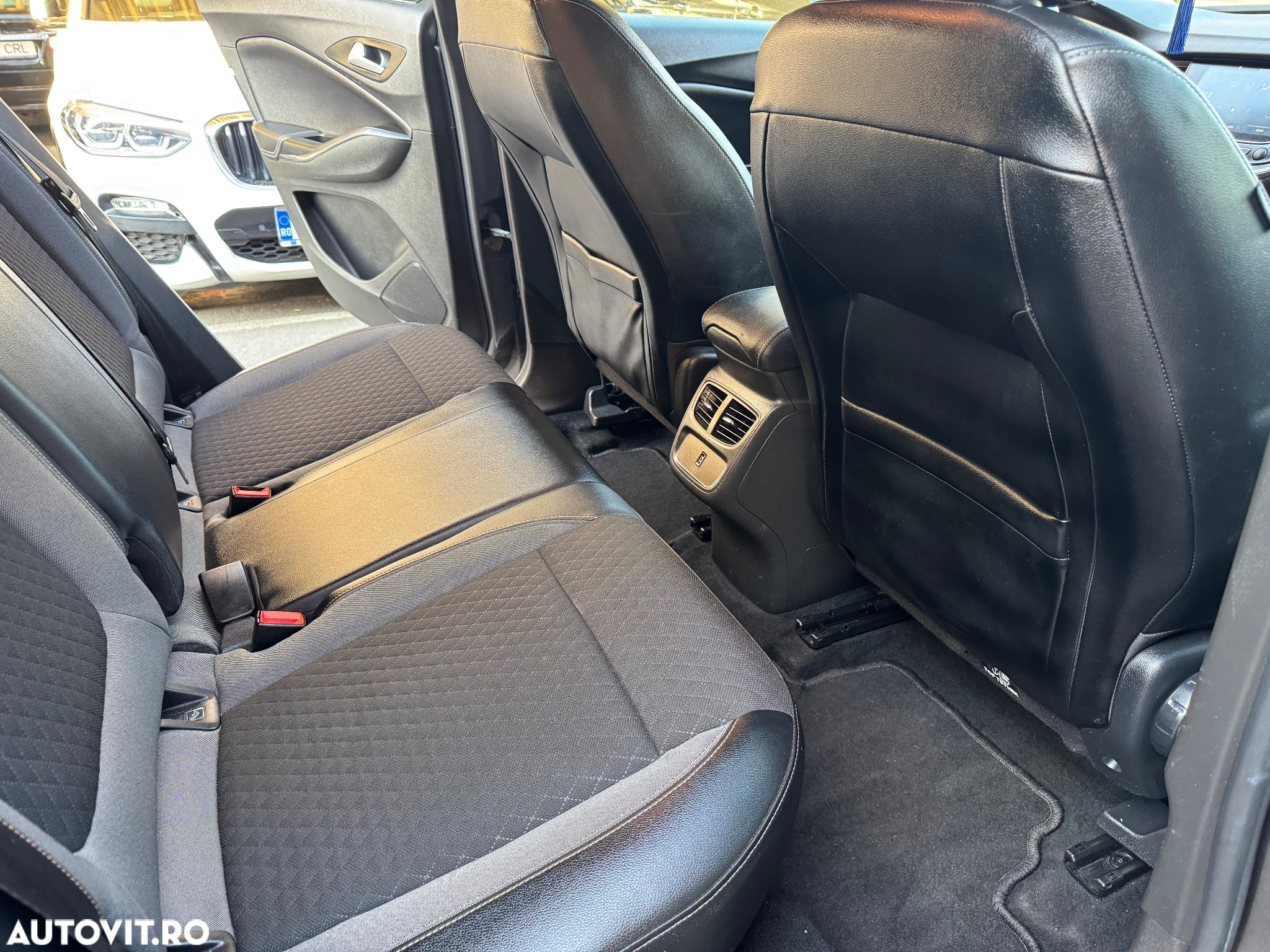Opel Grandland X 1.5 D Start/Stop Automatik Business INNOVATION - 13