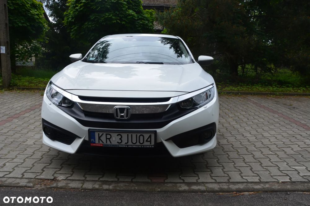 Honda Civic 1.5 T Elegance - 3