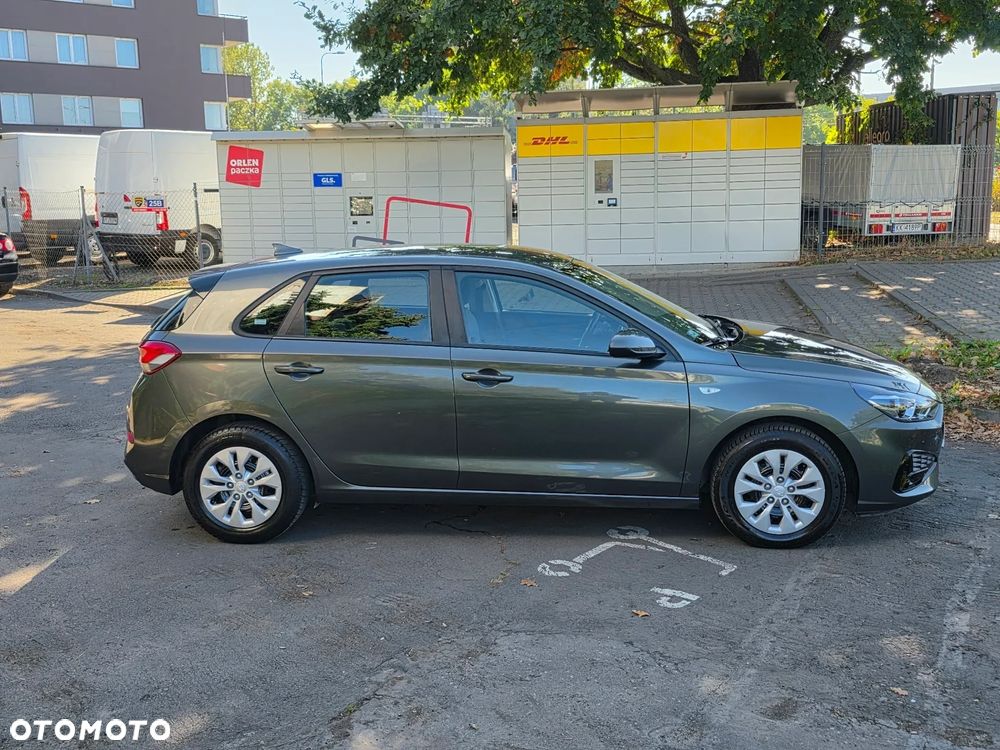 Hyundai i30 1.5 DPI Modern - 1