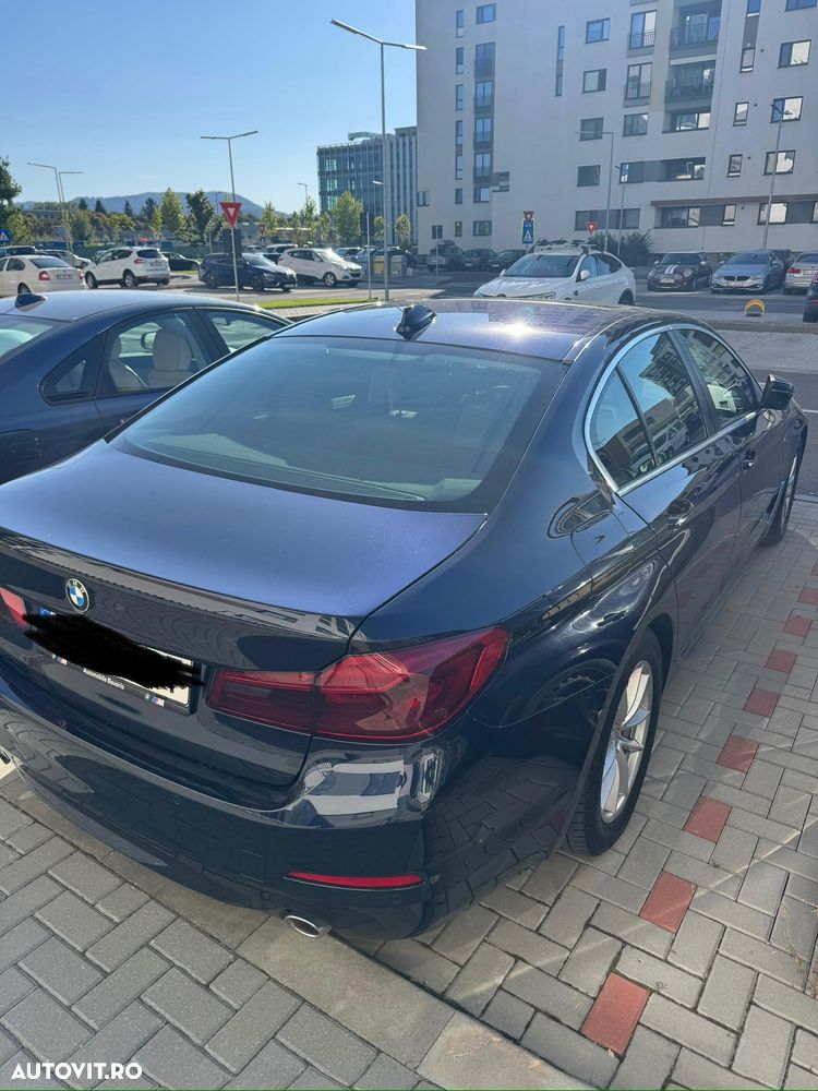 BMW Seria 5 520d xDrive Aut. - 4